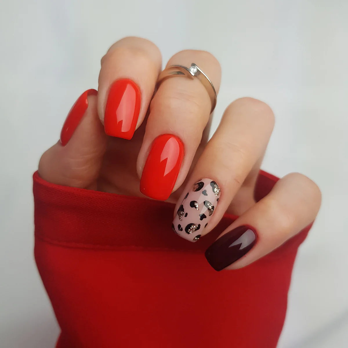 317 Neon Red UV Gel 7ml