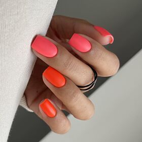 445 Tropical Flamingo UV Gel Polish 7ml
