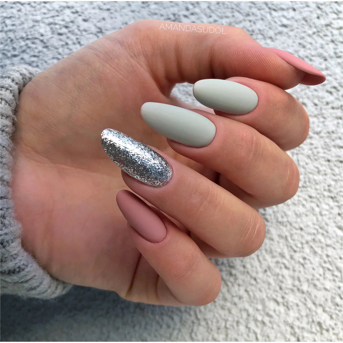 Semilac 292 Silver Shimmer UV Gel Polish